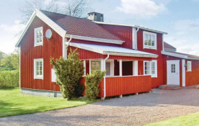 Awesome Home In Vittaryd With Lake View